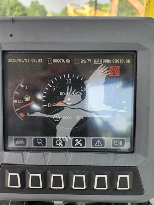 USED 2022 XCMG CV123PDU