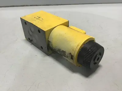 USED VICKERS DG4V3S2AMUHL760EN490