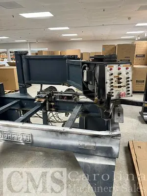 USED NORFIELD MODEL 3800 DOOR LITE MACHINE