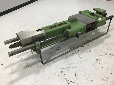 USED ARBURG 320M 750-210 / IU