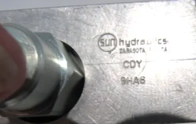 NEW SUN HYDRAULICS CDY MANIFOLD