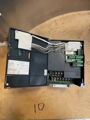 USED Schneider Electric Schneider Electric Altivar ATV312HU40N4