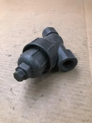 Banjo 5/8″ Polypropylene Line Y Strainer 75PSI 150°F