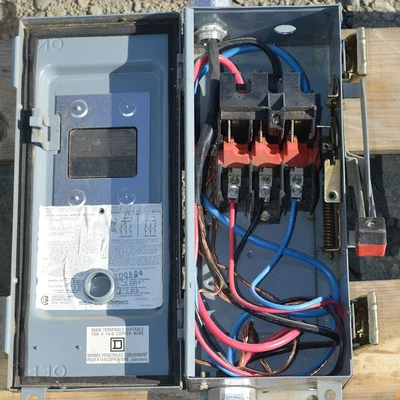 Square D 30 Amp Non Fused Disconnect