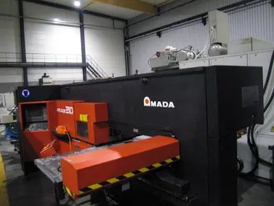 USED AMADA ARCADE 210 CNC