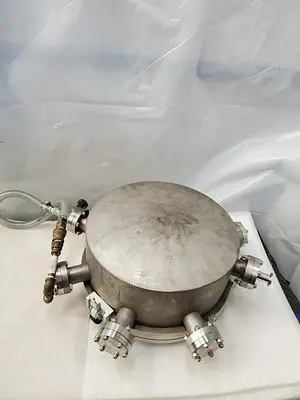 Wafer Vacuum Chamber