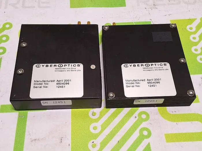 CYBEROPTICS 6604096 LASER SENSORS - SET OF 2 - MATCHING S/N