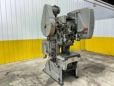 35 TON BLISS MODEL #C35 AIR CLUTCH OBI PUNCH PRESS, 3" STROKE: STOCK #21171