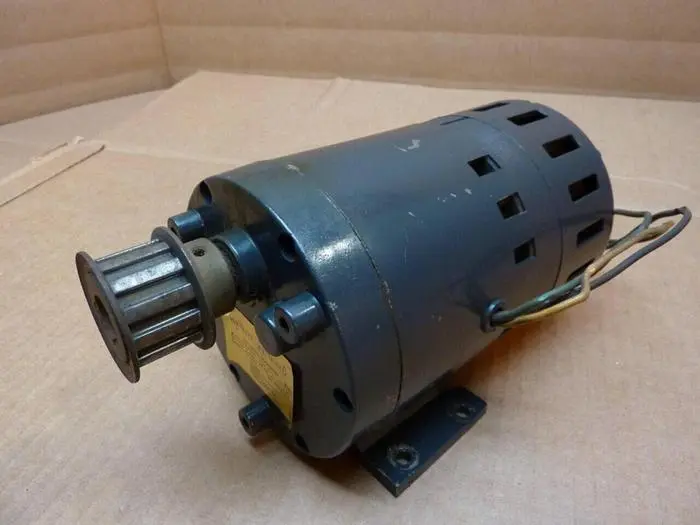 Used VON WEISE GEAR CO VW8-844-4 Gearmotors Michigan US | Ideal Machinery #588375
