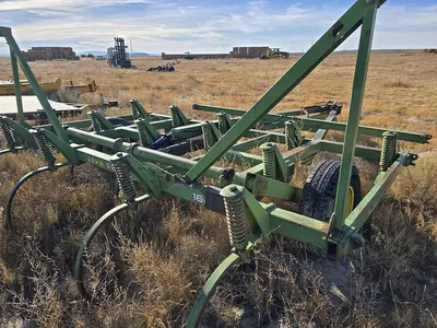 USED JOHN DEERE 1600