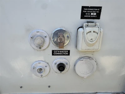 Used DUTCHMAN KOMFORT 3030QB Campers, Caravans, Motorhomes Oregon US | MachineryMax #1341169