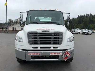 Used 2006 FREIGHTLINER M2106064 Fuel & Lube Trucks Washington US | Puget Sound Truck Sales #1546527