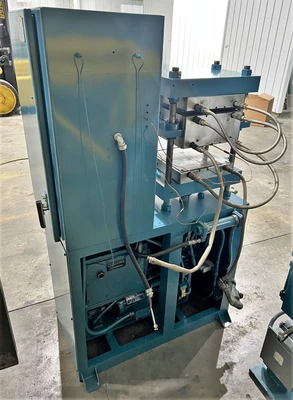 USED 1983 WABASH WABASH 30-1212 HMBX PRESS