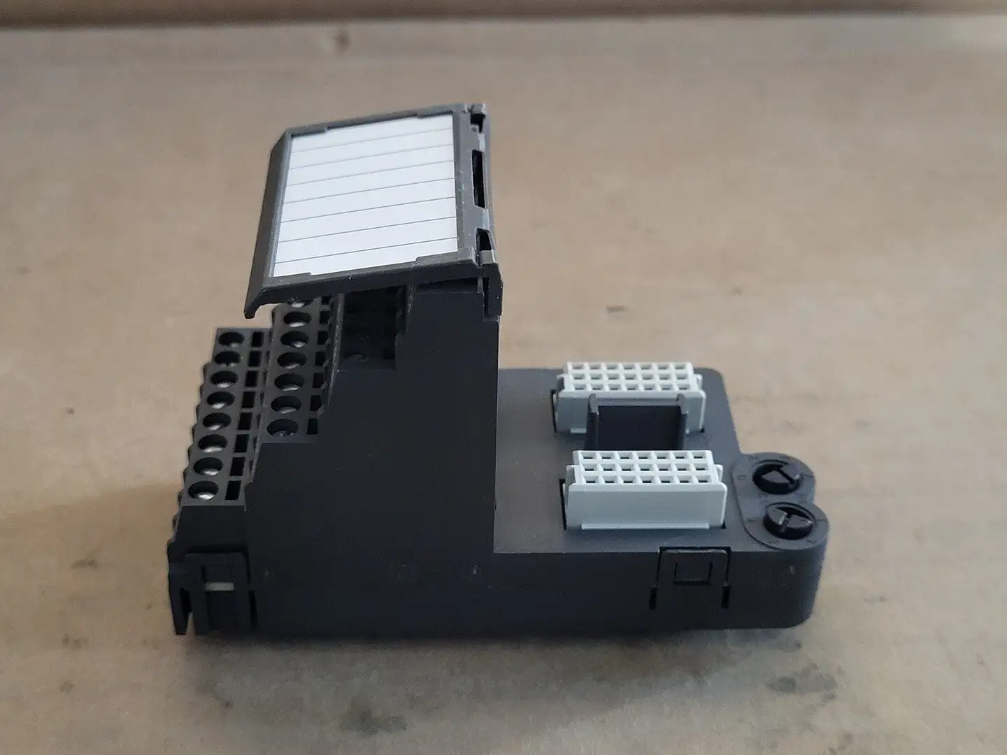 NEW EMERSON 12P1902X062