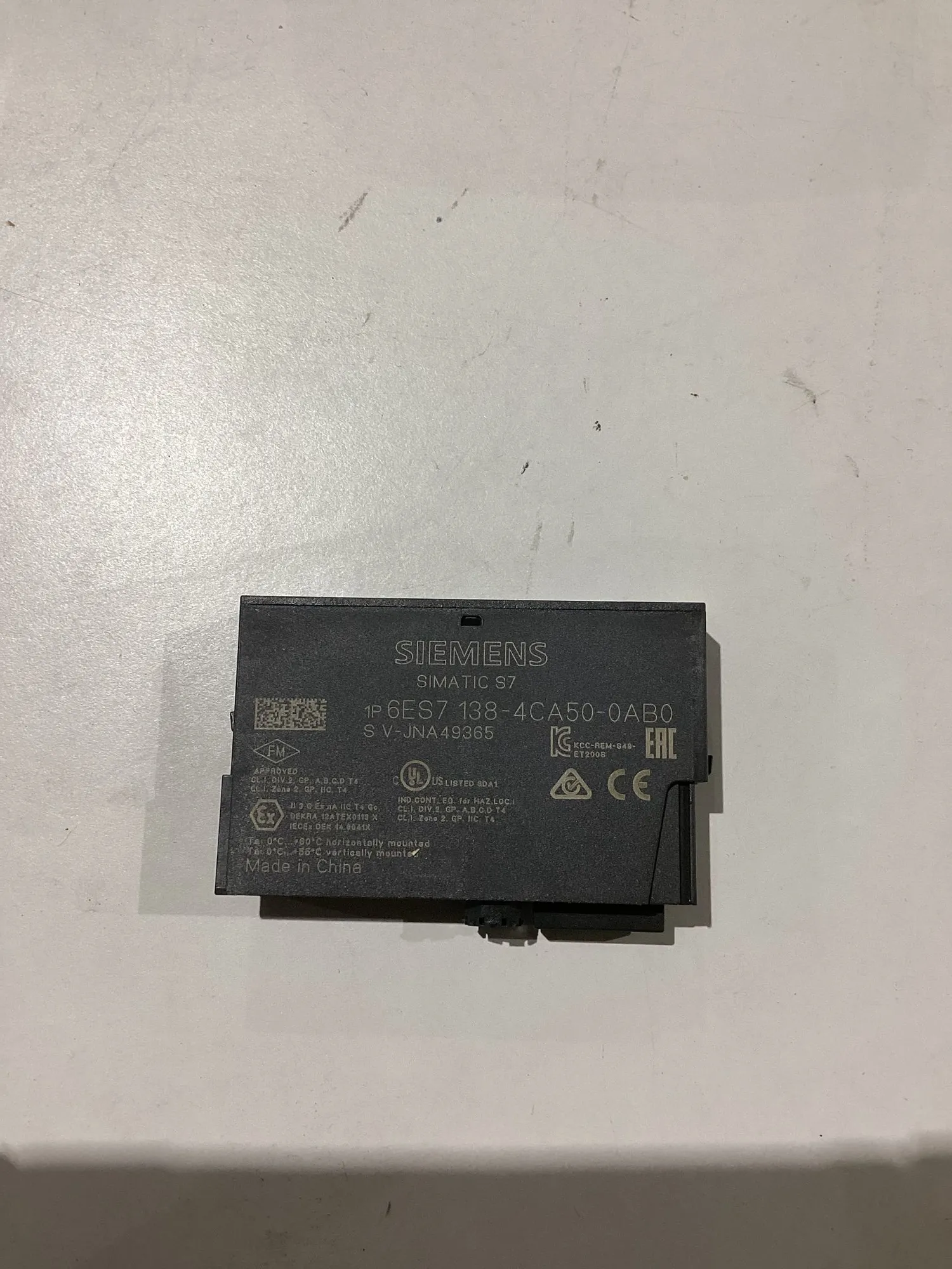 NEW SIEMENS 6ES7 138-4CA50-0AB0