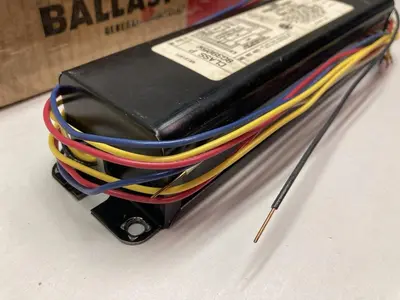 Used ADVANCE 8G3905W Lighting Ohio US | Surplus Asset Holdings #1243217
