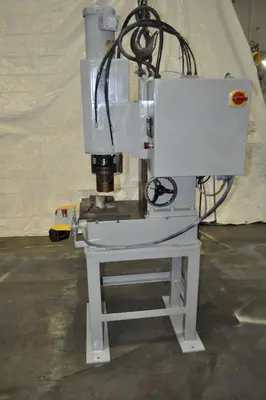 USED VSI AUTOMATION TM 23