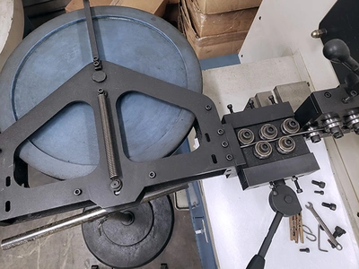Used 2008 MOON AT-S35 Wire Forming (and Four Slides) Illinois US | Machinery Marketing International #380335