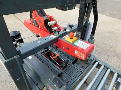 USED 3M MATIC CASE SEALER 8000 A