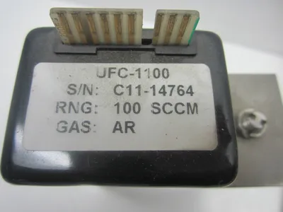 Unit Instruments UFC-1100 Mass Flow Controller 100SCCM Gas AR UFC1100