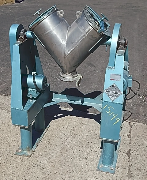 Used PATTERSON KELLEY TS SS SANI BLENDER 2 CU FT Agitators, Blenders, Mixers New Jersey US | Champion Trading Corporation #423252