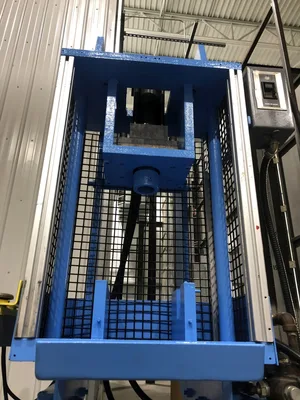 5 Ton Custom Press • Used Custom 4-post Press