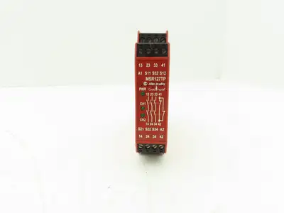 Allen Bradley Guardmaster Safety Relay Module 24V Ser B