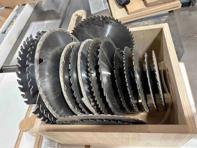 Used _UNKNOWN_ _UNKNOWN_ Saw Blades Colorado US | MachineryMax #1518820
