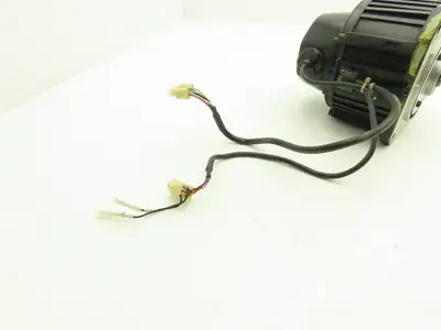 Yaskawa SGMDH06A2AYR25 550W 2.63Nm 2000RPM 200V AC Servo Motor