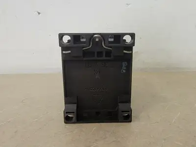 USED SIEMENS 3RT10151AK61