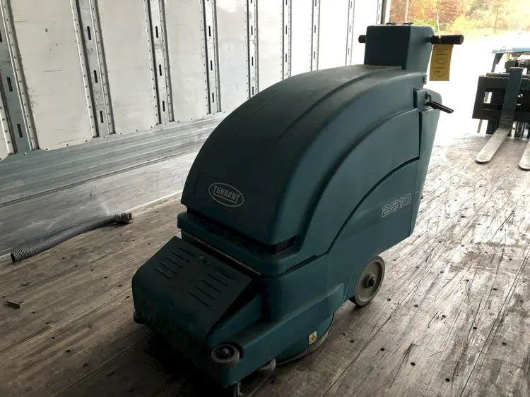 Used TENNANT 2510 Burnishing Machines Ohio US | Yoder Brothers machinery 3 #90913