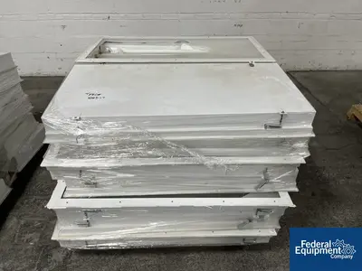 N/A Skid of Floresent Light Units