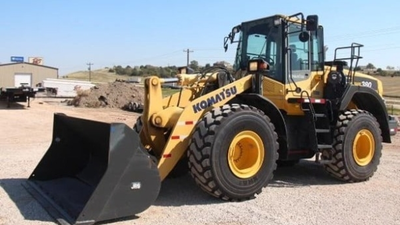 USED 2020 Komatsu WA380-8