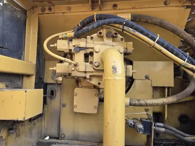 USED 1996 CATERPILLAR 325L
