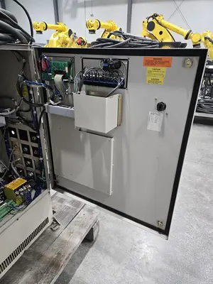 USED 2004 YASKAWA EA1400