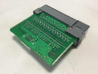 USED ALLEN BRADLEY 1746-IB16 SER C