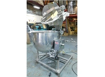 USED GROEN GROEN 40 GALLON JACKETED TILTING KETTLE WITH TWIN ACTION AGITATION