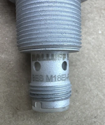 USED Balluff BES M18EI-PSC72B-S04G-S01