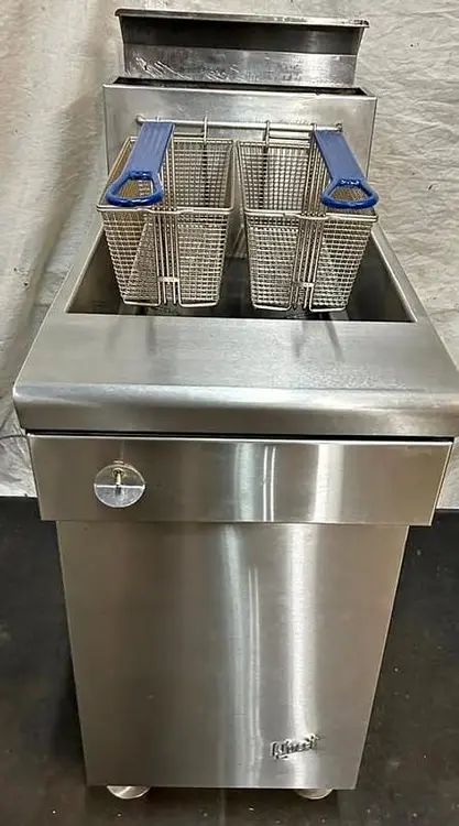 Used QUEST MV40 Cookers / Coolers / Fryers British Columbia CA | Surrey Food Equipment #684405