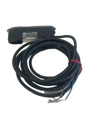 NEW KEYENCE FS-N11N FIBER OPTIC SENSOR FSN11N
