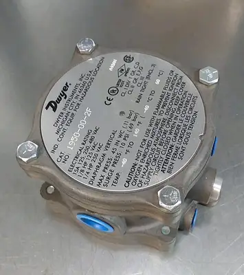 Dwyer 1950-00-F Proof Pressure Switch Loc5D14