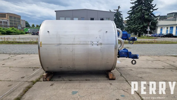 Hoeksma & Velt 6,000 Litre Stainless Steel Tanks | Perry Equipment