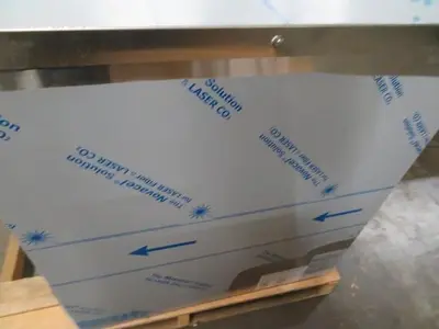 Sierra gas pizza oven - 2 shelves - brand new scratch and dent