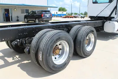 Used 2017 MACK GRANITE GU713 Cab Chassis trucks Texas US | Roll Off Truck World #1491857