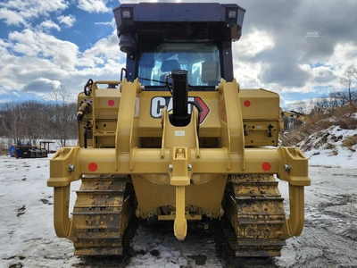 New | in-Stock 2023 CATERPILLAR D6 Crawler Dozers | Abele Tractor #1342947