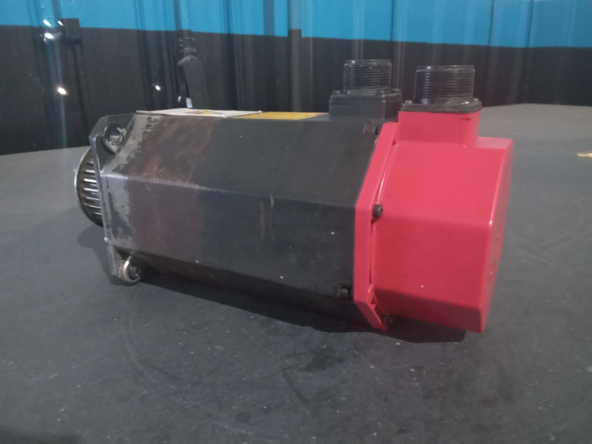 USED FANUC A06B-0127-B077