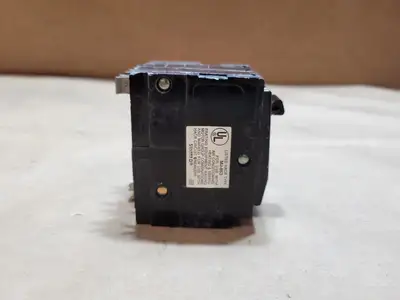 Used SQUARE D QO320 Switchgears British Columbia CA | Lenmark #1438589