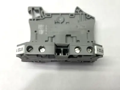 USED PHOENIX CONTACT TERMINAL BLOCKS 3044571 W/ END COVERS LOT OF 19