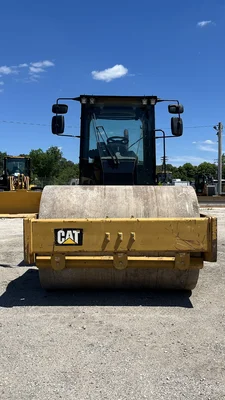 Used 2014 Caterpillar CS66B Single Drum Rollers Maryland US | Zadoon Equipment #1480826