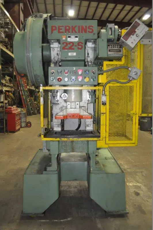 USED 1973 PERKINS 22-S